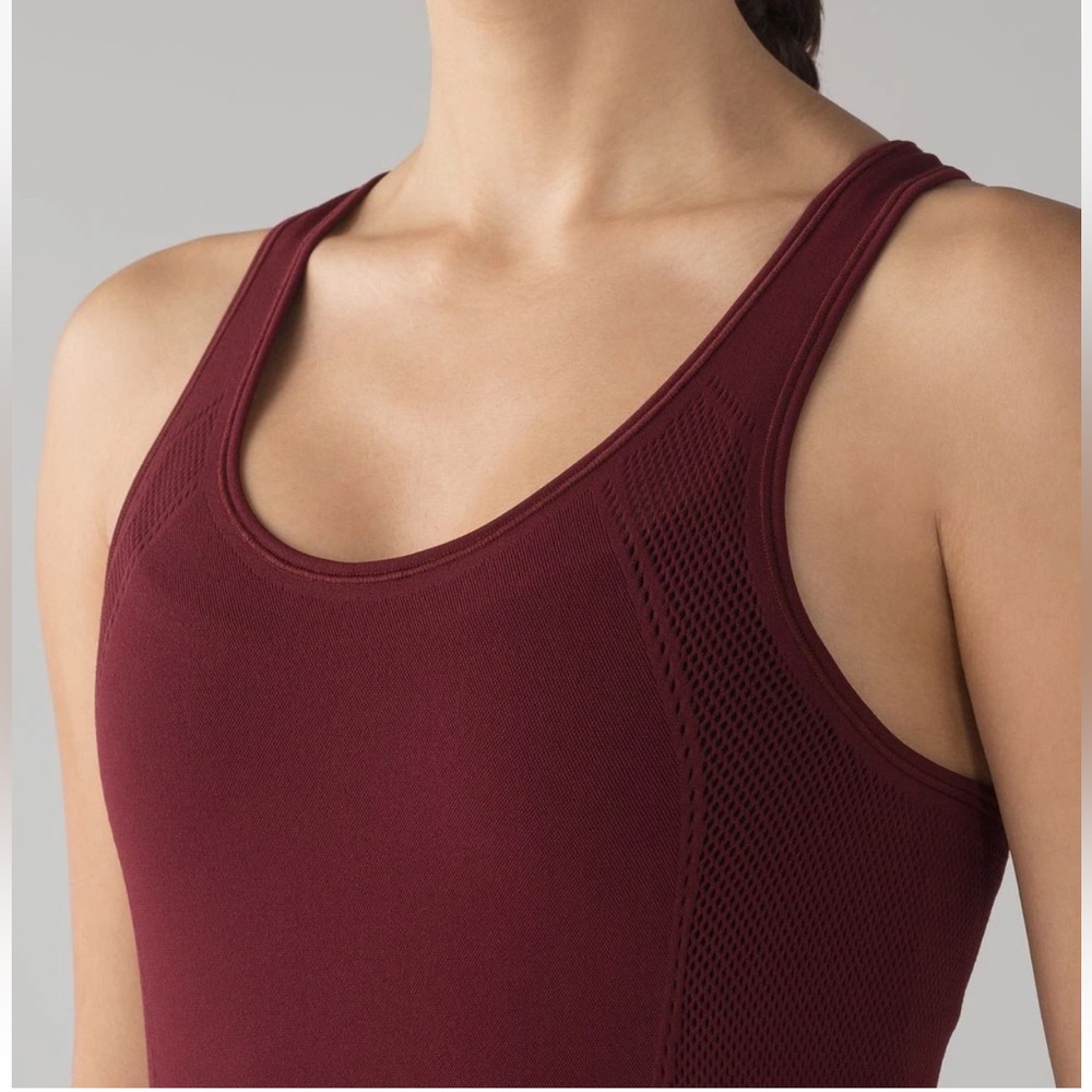 Lululemon Reveal Racerback
Deep Rouge Size 6 - Picture 7 of 8
